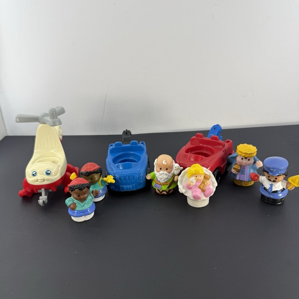 Vintage Fisher Price Little People Lot 6 Figures Cars Helicopter Nativity 2000s